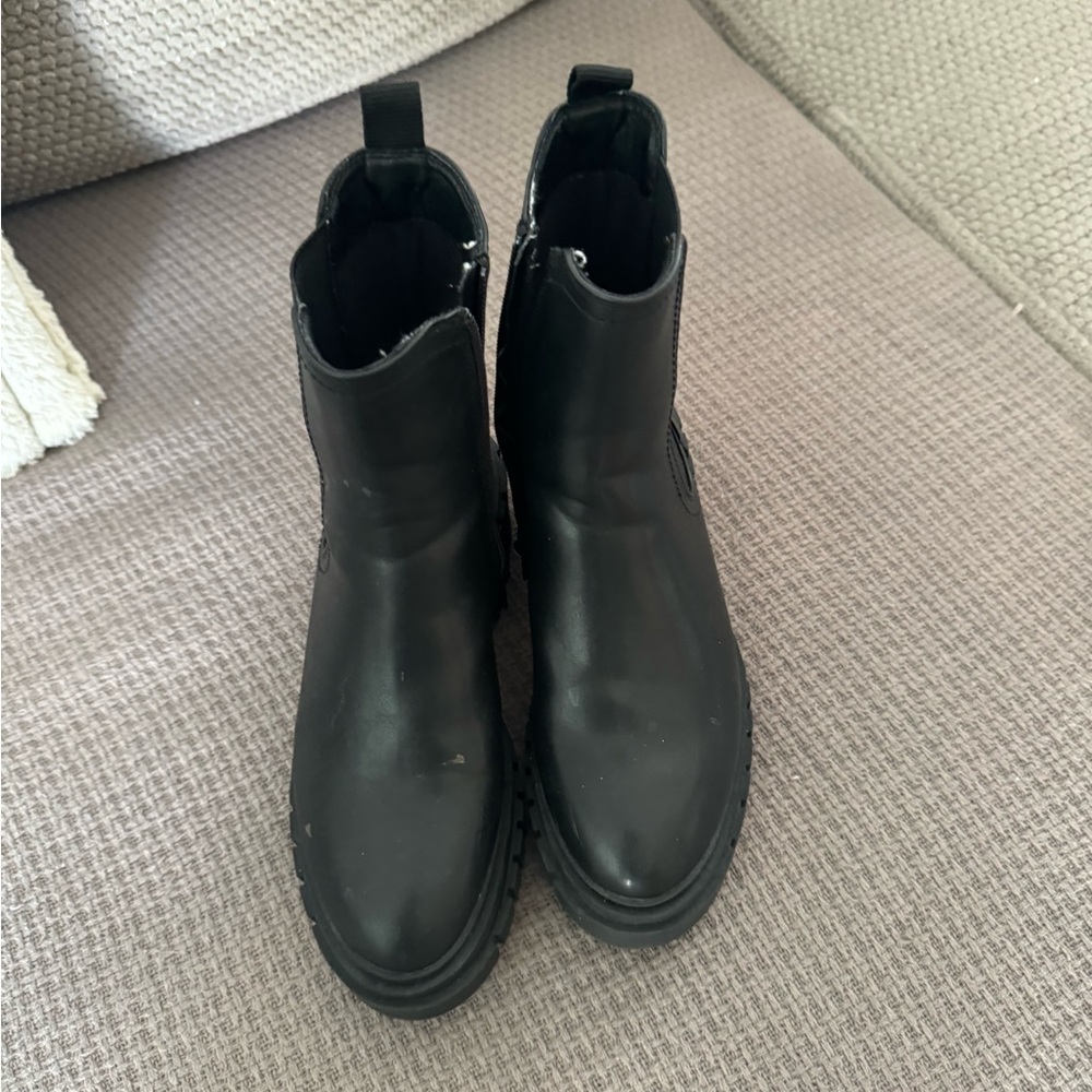 Women’s boots
